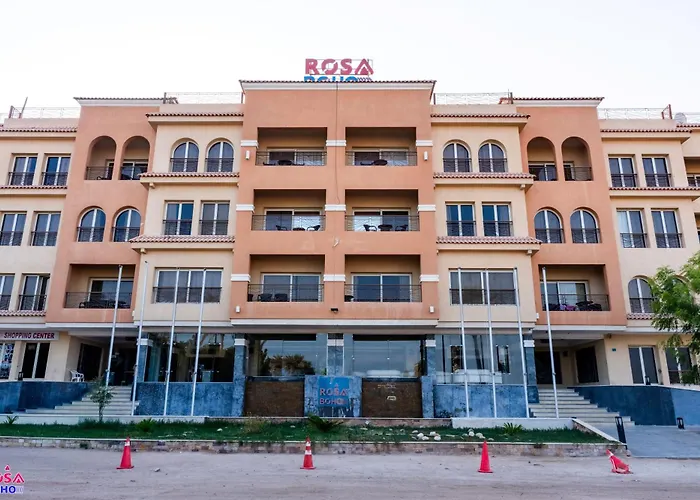 Continental Rosa Boho And Aqua Park Szálloda 3*