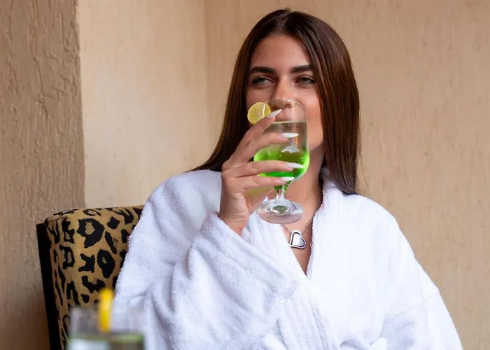 Szálloda Continental Rosa Boho And Aqua Park 3*