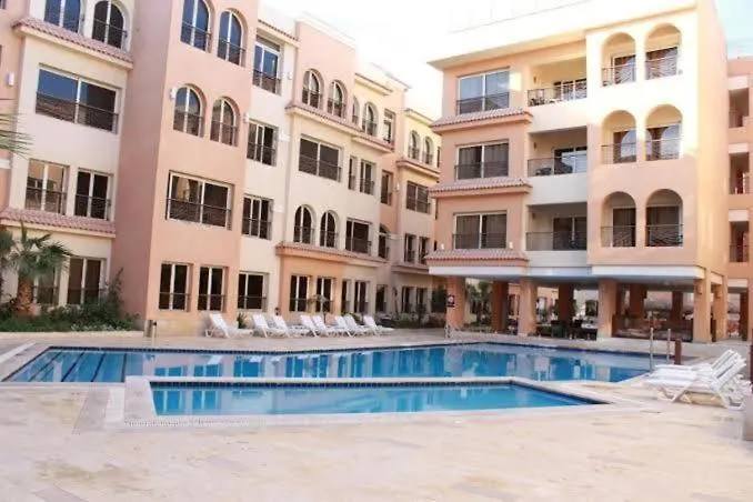 Continental Rosa Boho And Aqua Park Szálloda 3*