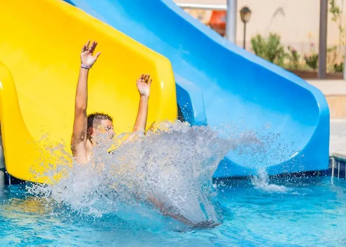 Continental Rosa Boho And Aqua Park